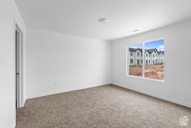 3318 E DUNGEON DR, Washington, UT 84780