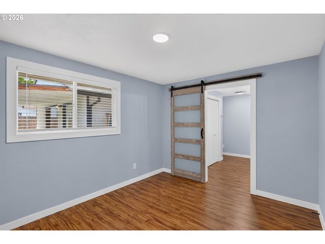 19870 Sw ROCK Dr, Beaverton, OR 97003