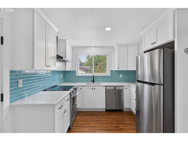 19870 Sw ROCK Dr, Beaverton, OR 97003