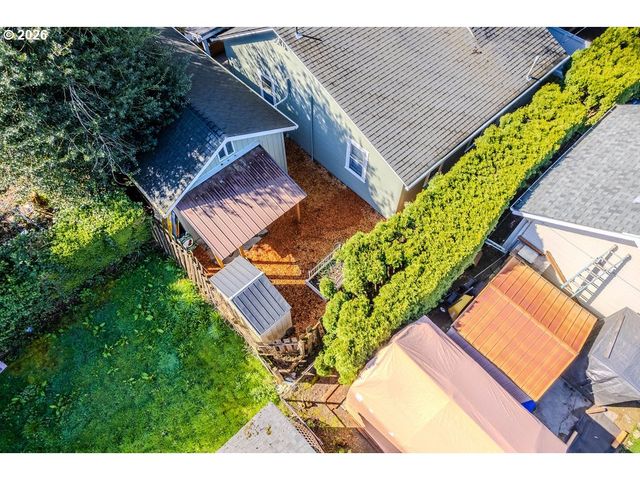 824 Nw MIGNONETTE Ave, Gresham, OR 97030