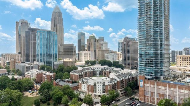 300 W 5th Street 446, Charlotte, NC 28202
