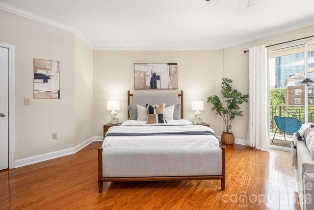 300 W 5th Street 446, Charlotte, NC 28202