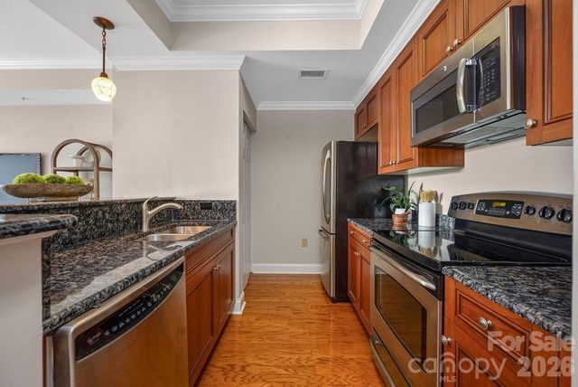 300 W 5th Street 446, Charlotte, NC 28202