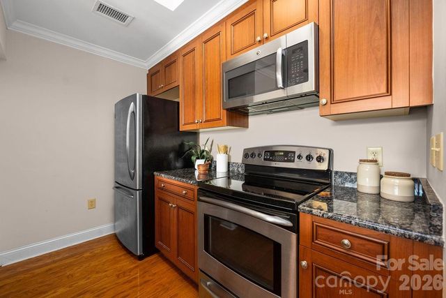 300 W 5th Street 446, Charlotte, NC 28202