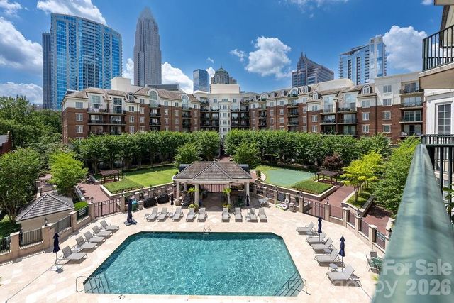 300 W 5th Street 446, Charlotte, NC 28202