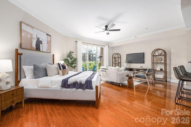 300 W 5th Street 446, Charlotte, NC 28202