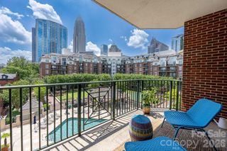 300 W 5th Street 446, Charlotte, NC 28202