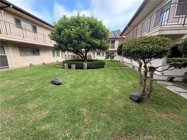 7000 S. La Cienega Blvd. S 29, Inglewood, CA 90302