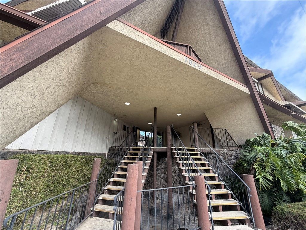 7000 S. La Cienega Blvd. S 29, Inglewood, CA 90302