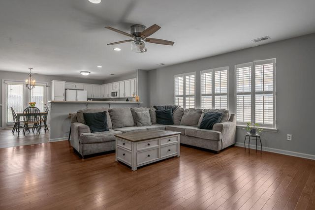 1316 Harrington Court, Lexington, KY 40511