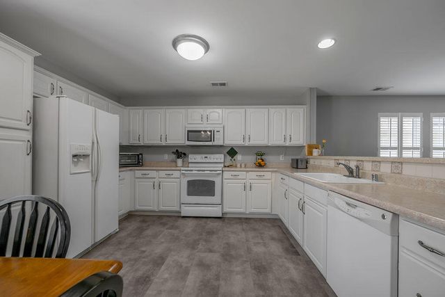 1316 Harrington Court, Lexington, KY 40511
