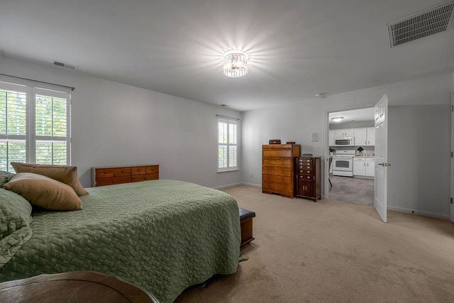 1316 Harrington Court, Lexington, KY 40511