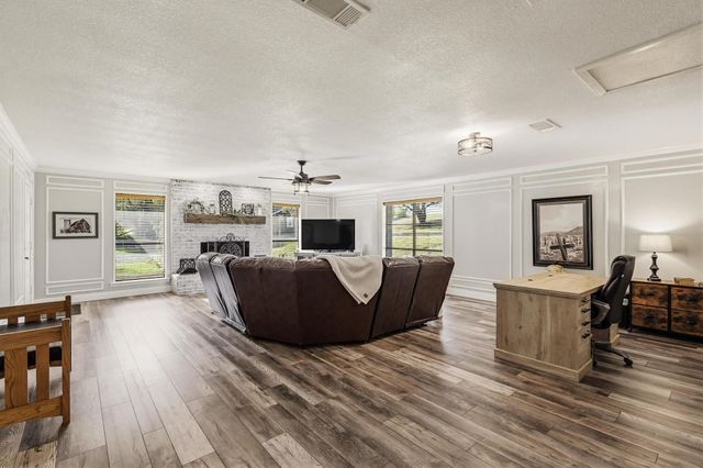 59 College Creek Drive, Denison, TX 75020