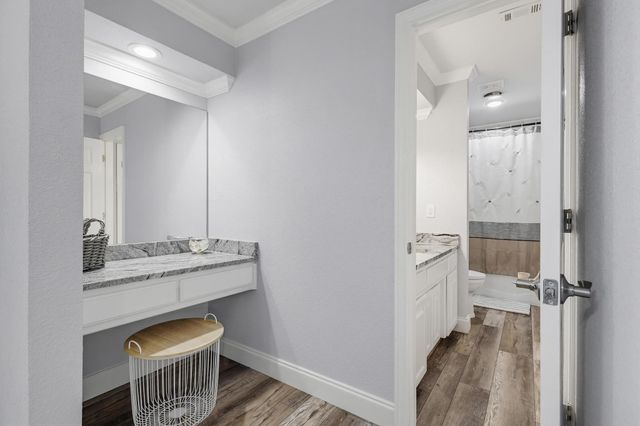 59 College Creek Drive, Denison, TX 75020