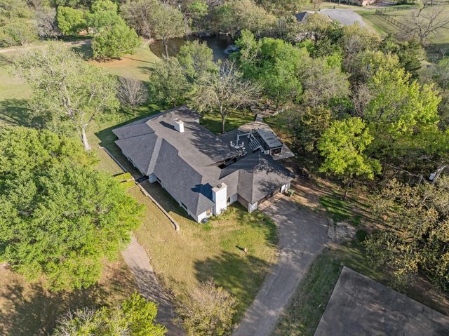 59 College Creek Drive, Denison, TX 75020