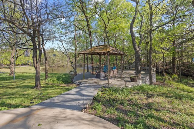 59 College Creek Drive, Denison, TX 75020