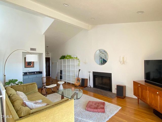754 Fremont Villas, Los Angeles, CA 90042