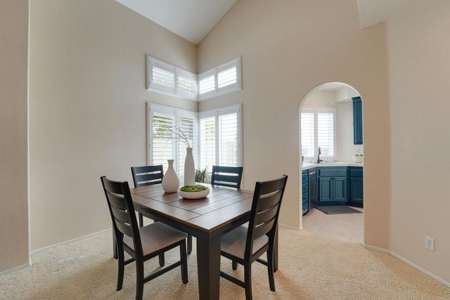 11250 Caminito Aclara, San Diego, CA 92126