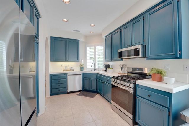 11250 Caminito Aclara, San Diego, CA 92126