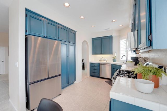 11250 Caminito Aclara, San Diego, CA 92126