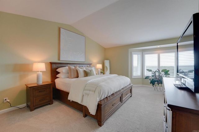 11250 Caminito Aclara, San Diego, CA 92126