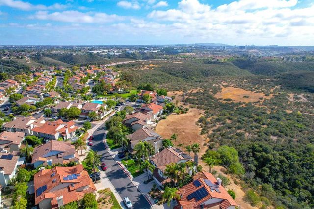 11250 Caminito Aclara, San Diego, CA 92126