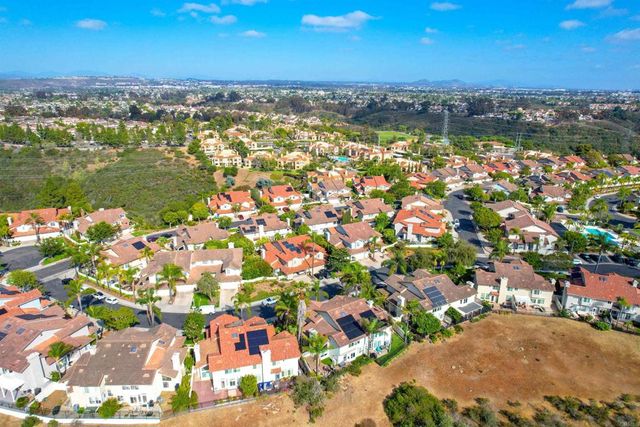 11250 Caminito Aclara, San Diego, CA 92126