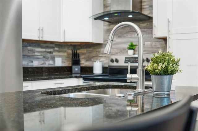 1850 W LAKE BRANTLEY ROAD, Longwood, FL 32779