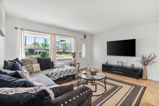 1850 W LAKE BRANTLEY ROAD, Longwood, FL 32779