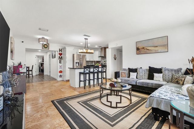 1850 W LAKE BRANTLEY ROAD, Longwood, FL 32779