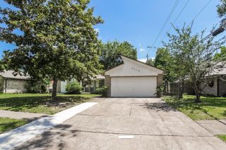 3719 Lemon Tree Lane, Houston, TX 77088