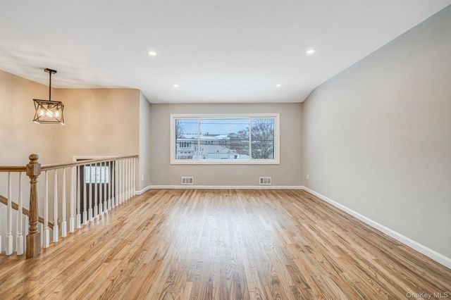 104 Harrisburg Street, Bay Shore, NY 11706