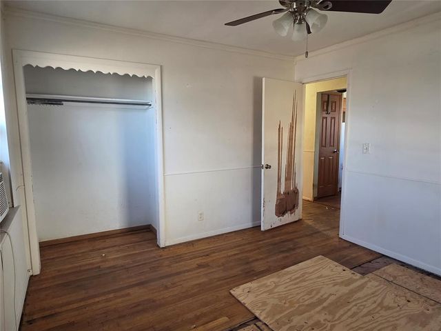 109 W Vandament Avenue, Yukon, OK 73099