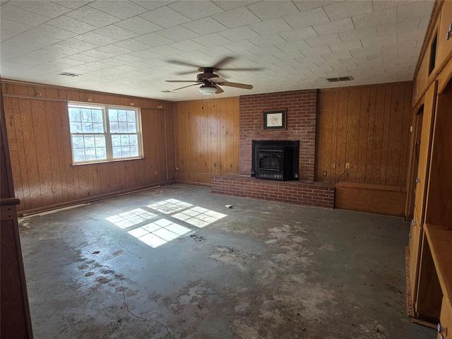 109 W Vandament Avenue, Yukon, OK 73099