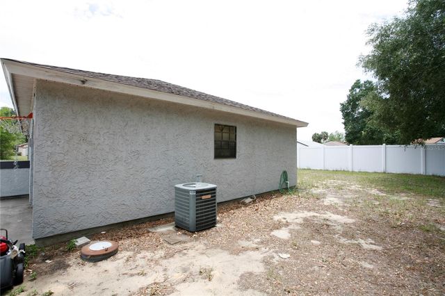 314 OAK TRACK PASS, Ocala, FL 34472