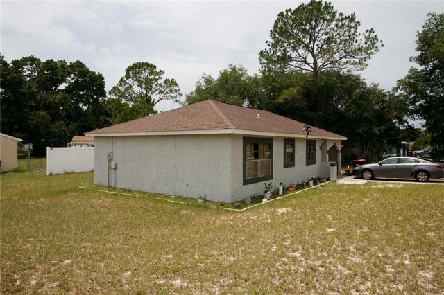 314 OAK TRACK PASS, Ocala, FL 34472