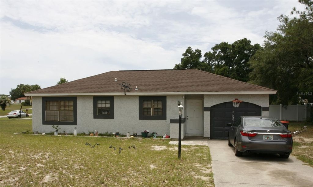 314 OAK TRACK PASS, Ocala, FL 34472