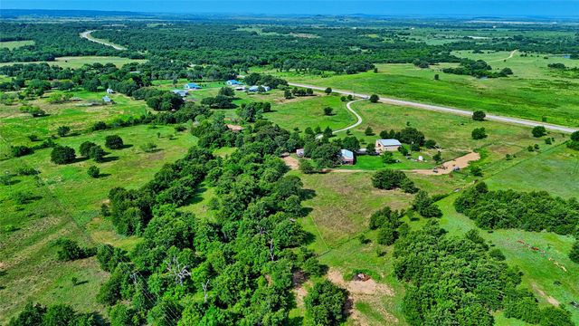 7102 Fm 1816, Bowie, TX 76230