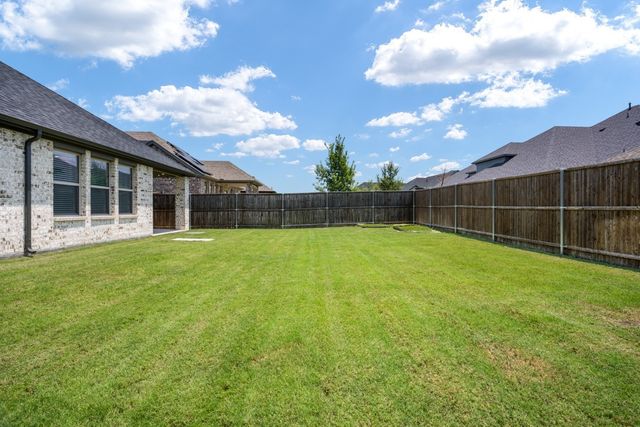 218 Brookview Drive, Lavon, TX 75166