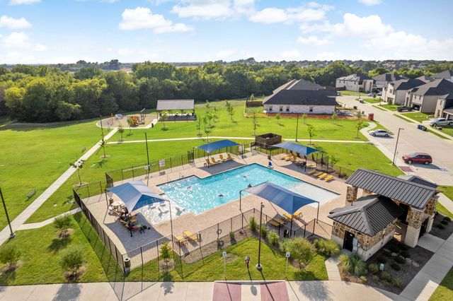 218 Brookview Drive, Lavon, TX 75166