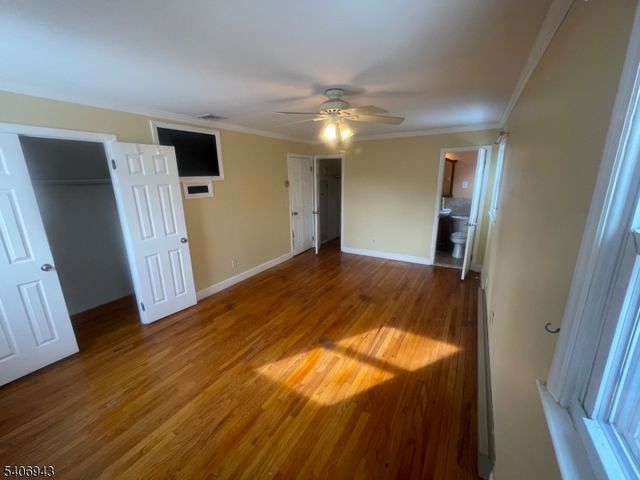 8 Diana Ct, Lebanon Twp., NJ 07830