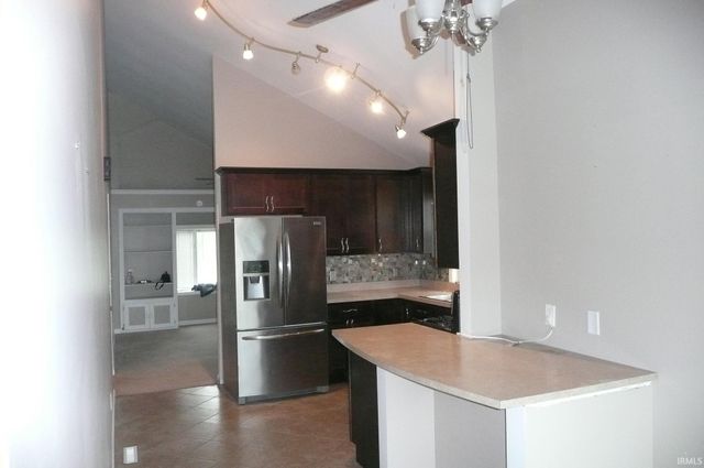 2057 Riverside Drive, South Bend, IN 46616