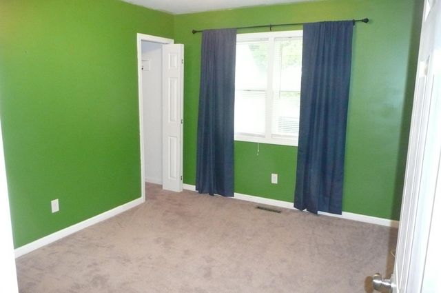 2057 Riverside Drive, South Bend, IN 46616