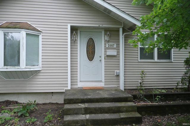 2057 Riverside Drive, South Bend, IN 46616