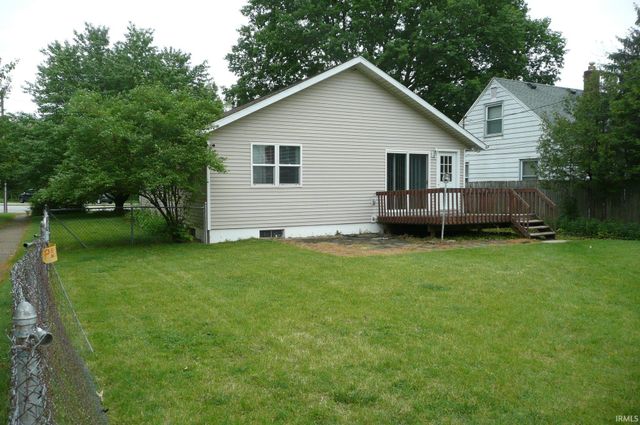 2057 Riverside Drive, South Bend, IN 46616