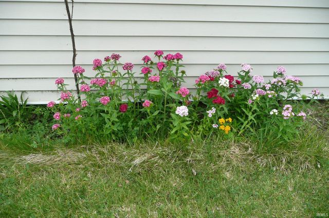 2057 Riverside Drive, South Bend, IN 46616