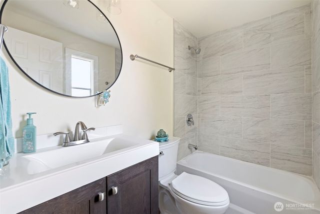 254 Ho Hum Lane, Aberdeen, WA 98520