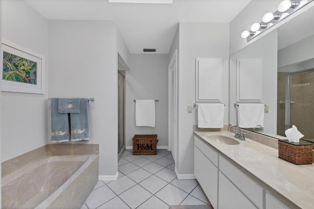 10 WINDWARD COURT, Placida, FL 33946