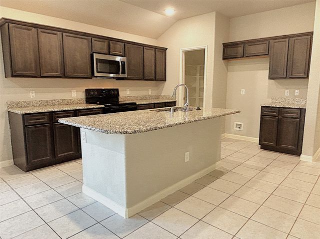 9440 Smoke Tree Drive, Forney, TX 75126