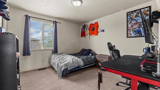 193 Winter Hawk Drive, Grand Junction, CO 81503